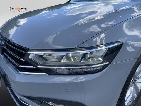 2022 Volkswagen Passat Variant — sličica 22