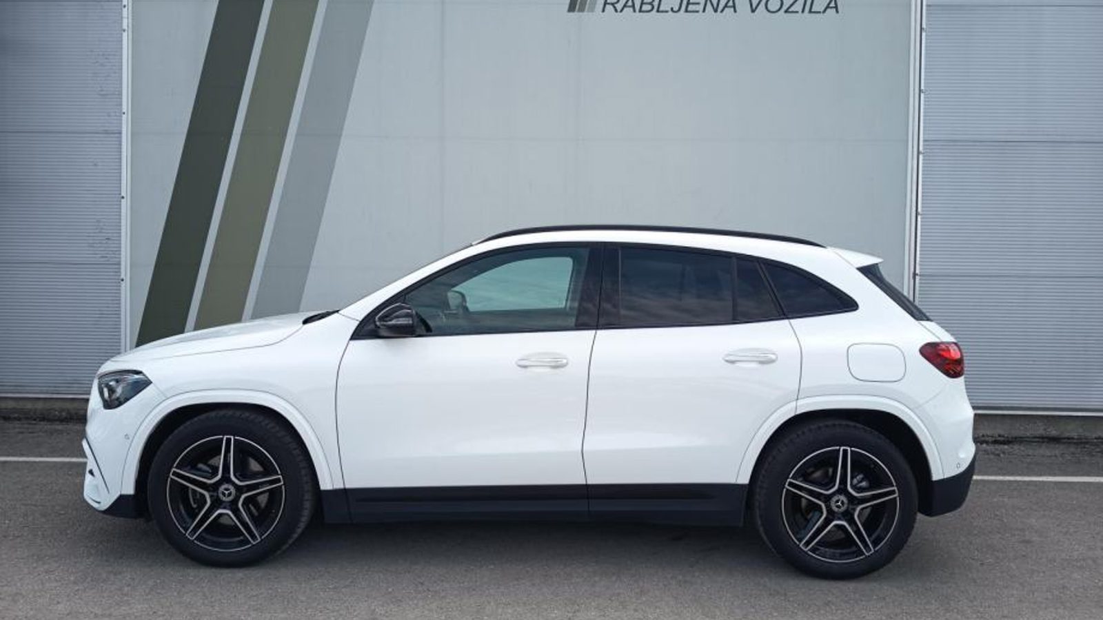 2025 Mercedes-Benz GLA AMG Line — fotografija 6