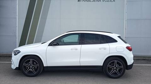 2025 Mercedes-Benz GLA AMG Line — sličica 6