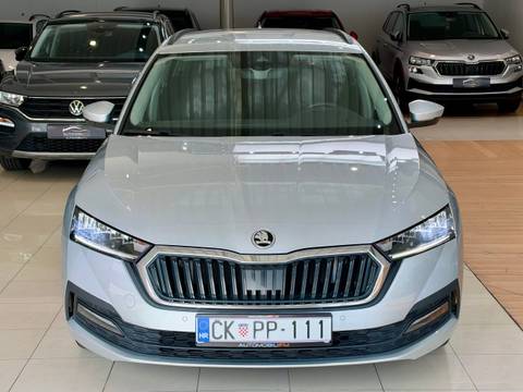 2023 Škoda Octavia — sličica 3