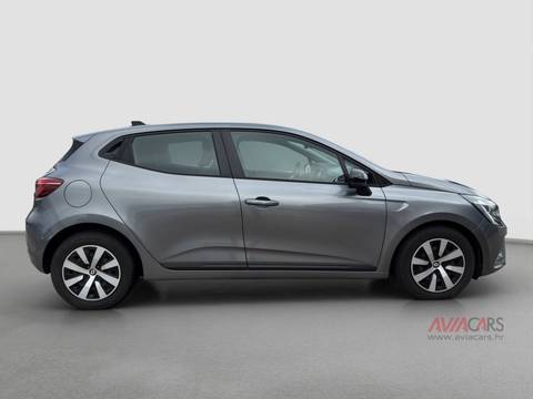 2023 Renault Clio — sličica 8