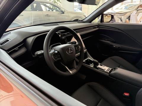 2036 Lexus LBX — sličica 8