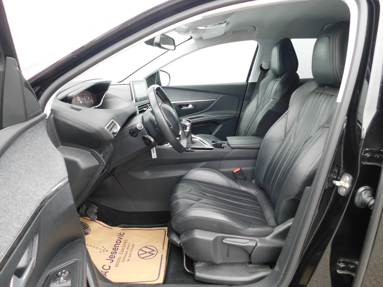 2017 Peugeot 3008 — fotografija 8