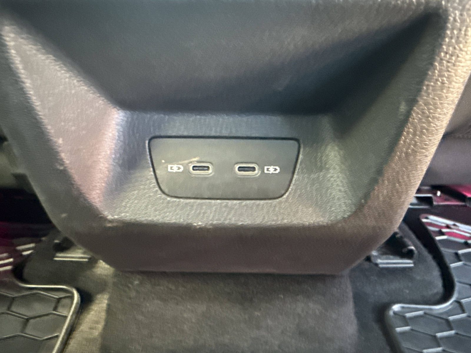 2024 Volkswagen ID.7 — fotografija 24