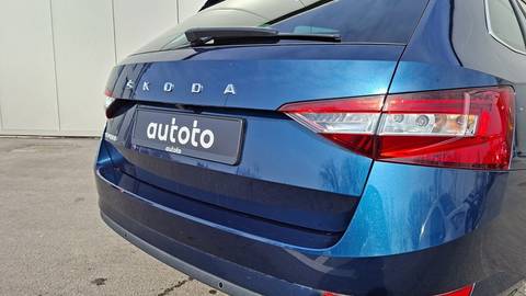 2021 Škoda Superb — sličica 27