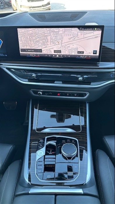 2025 BMW X5 — fotografija 18