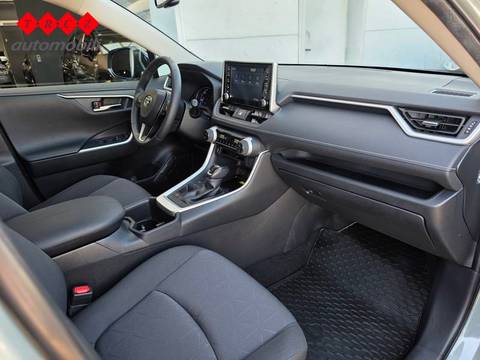 2022 Toyota RAV4 — sličica 6