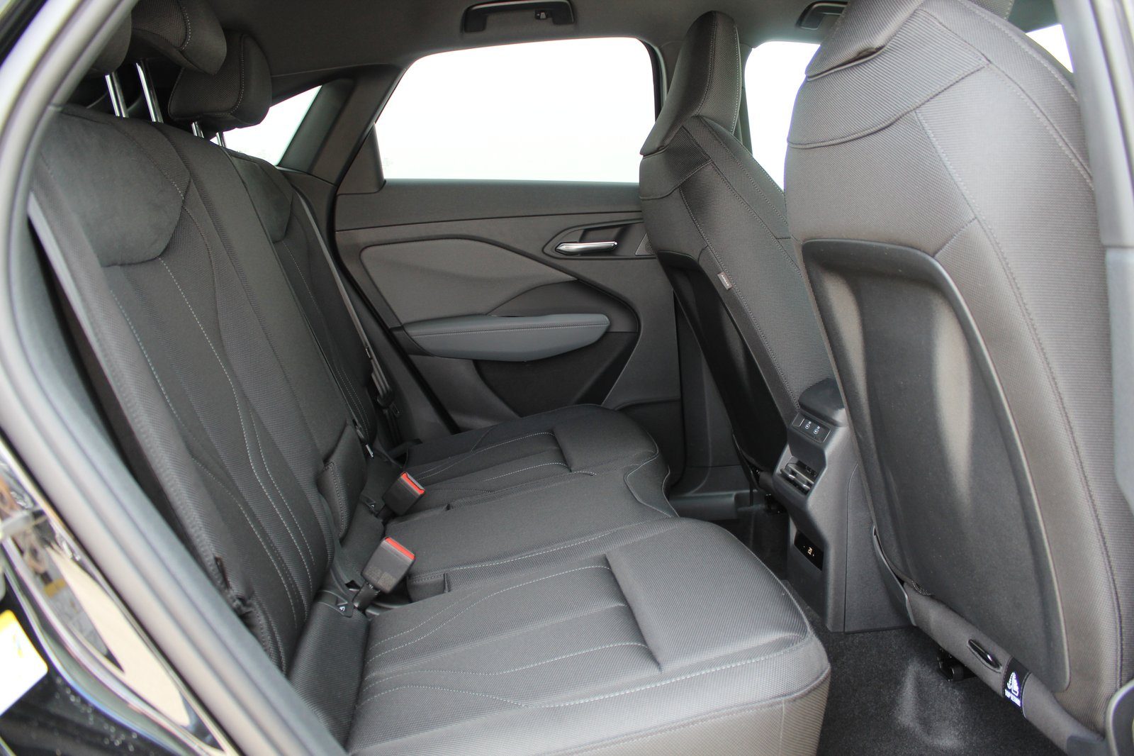 2026 Audi Q3 Sportback S line — fotografija 13