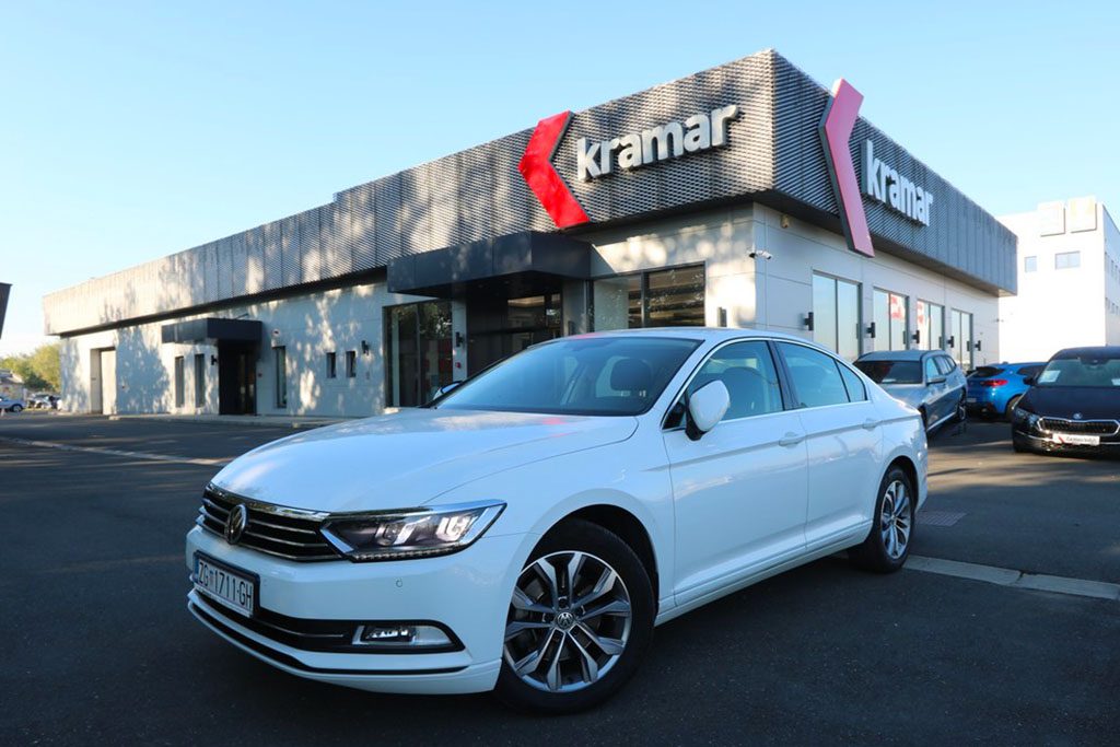 2017 Volkswagen Passat Comfortline — fotografija 14