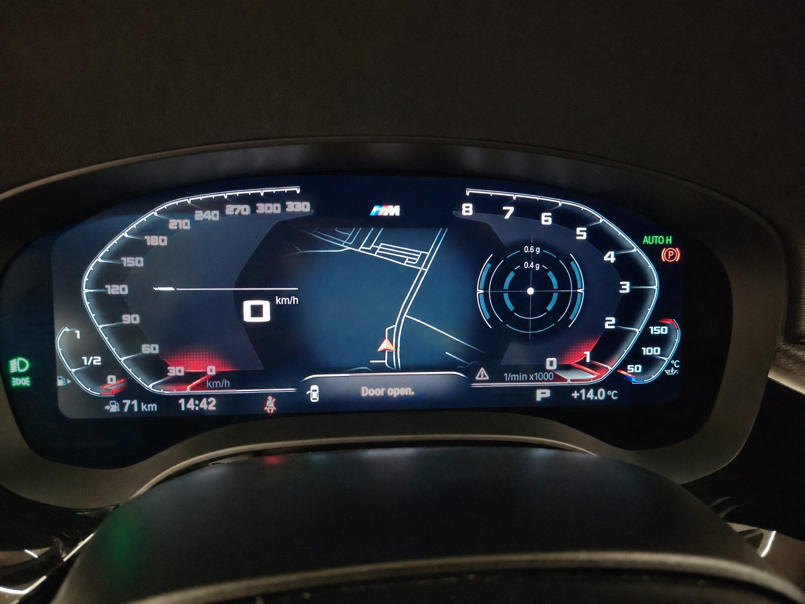 2021 BMW Serija 5 — fotografija 19