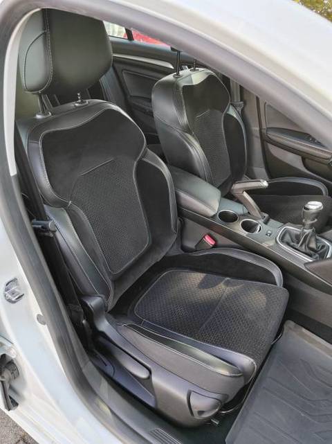2018 Renault Megane — sličica 17