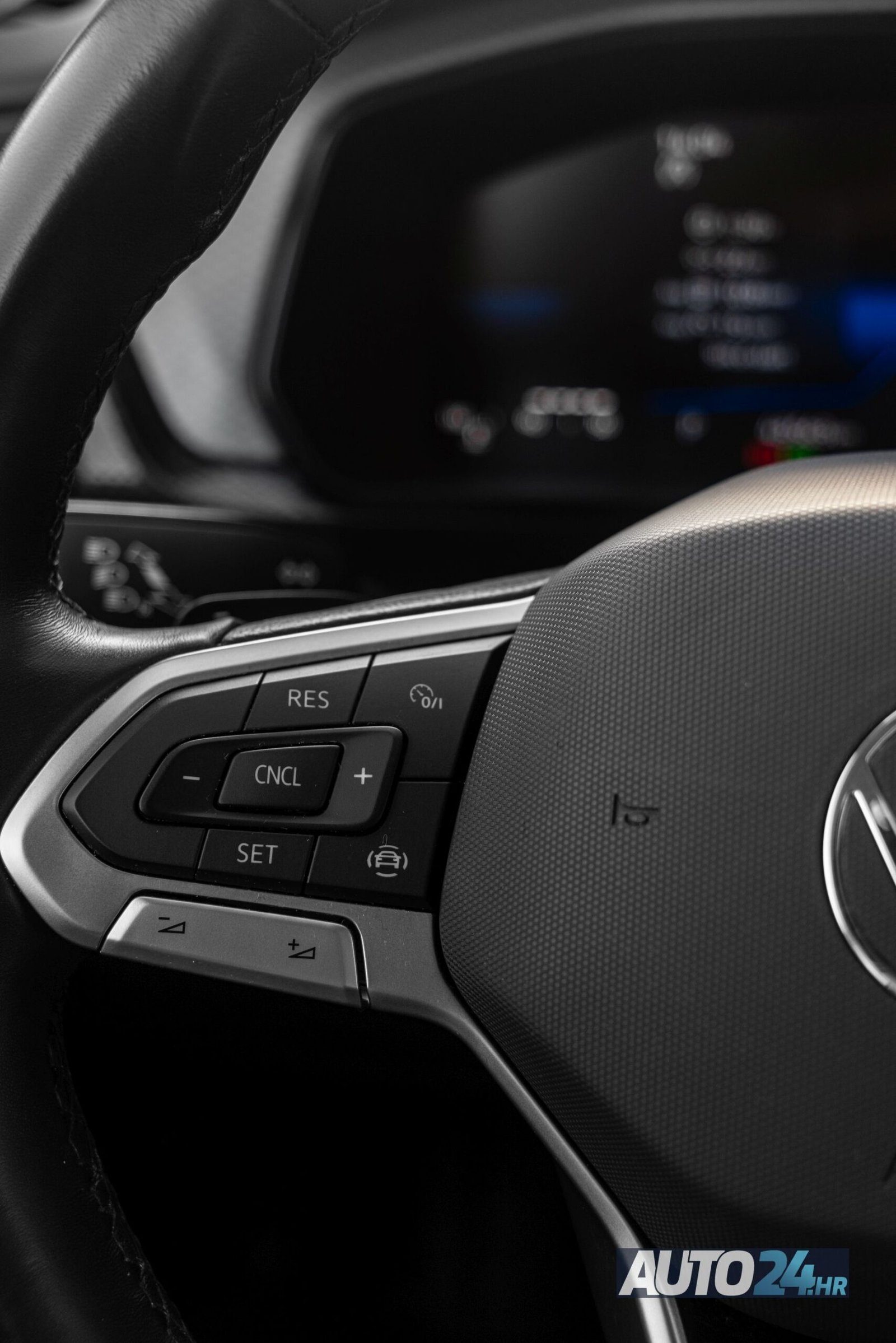 2025 Volkswagen T-Cross Life Plus — fotografija 17
