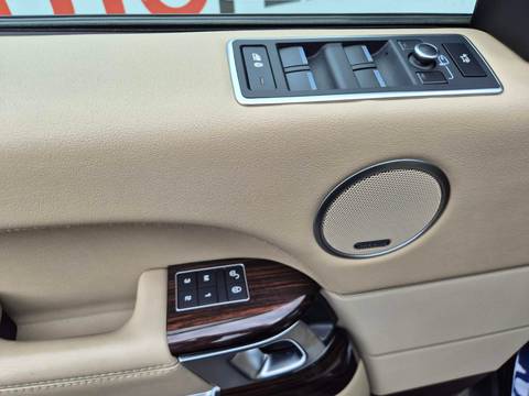 2017 Land Rover Range Rover — sličica 20
