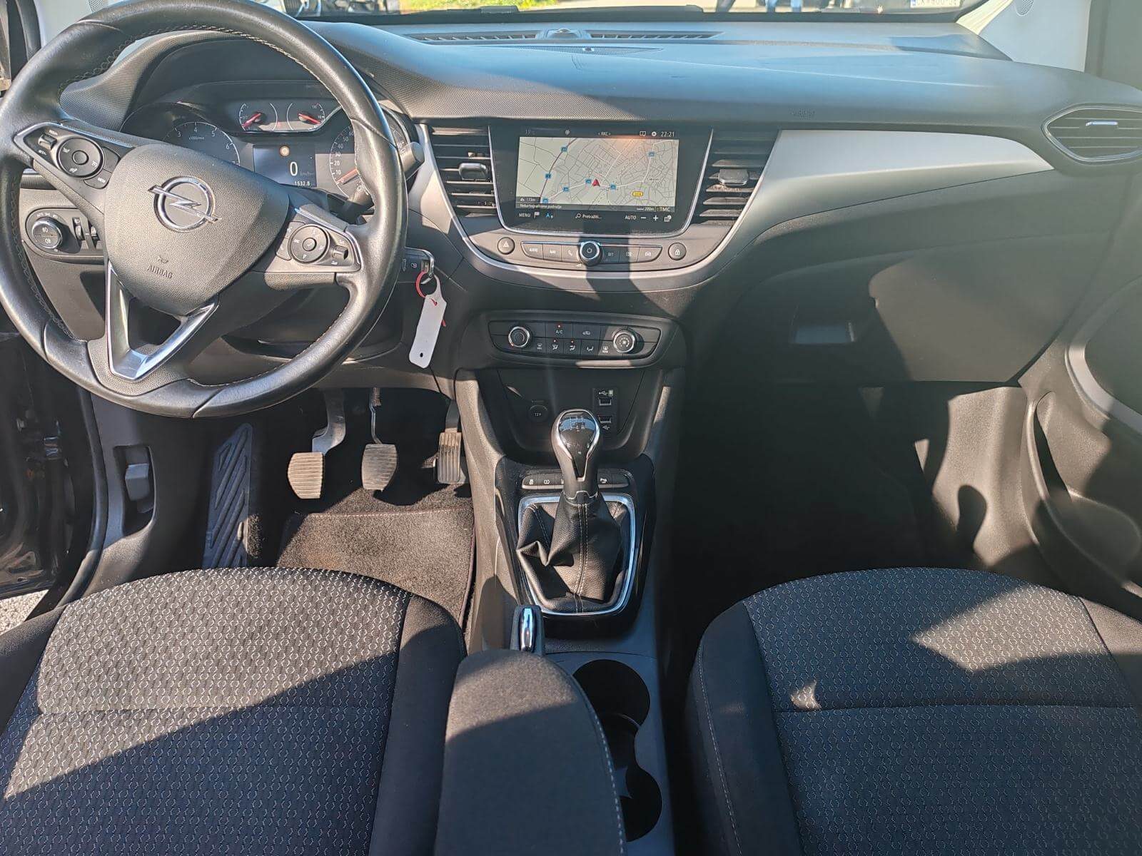 2017 Opel Crossland — fotografija 10