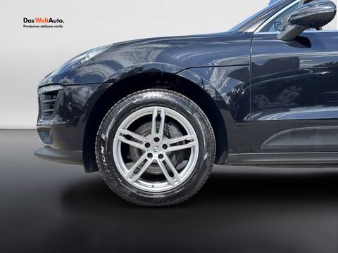 2017 Porsche Macan — sličica 21