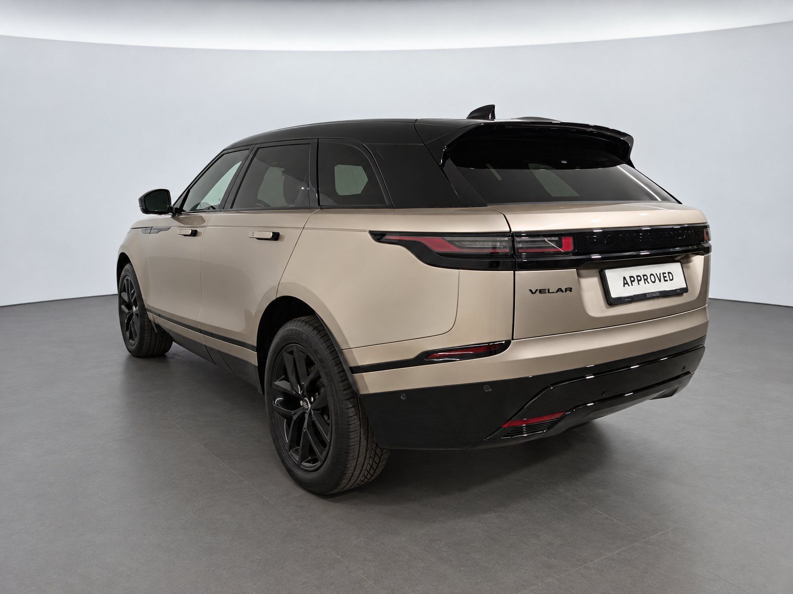 2026 Land Rover Range Rover Velar — fotografija 7