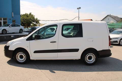 2017 Peugeot Partner — sličica 8