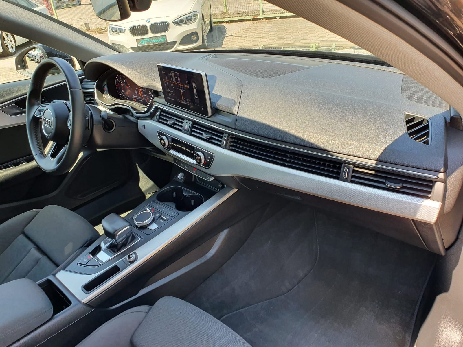 2018 Audi A4 — fotografija 20
