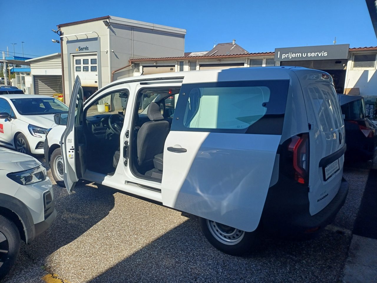 2026 Renault Kangoo Express — fotografija 6