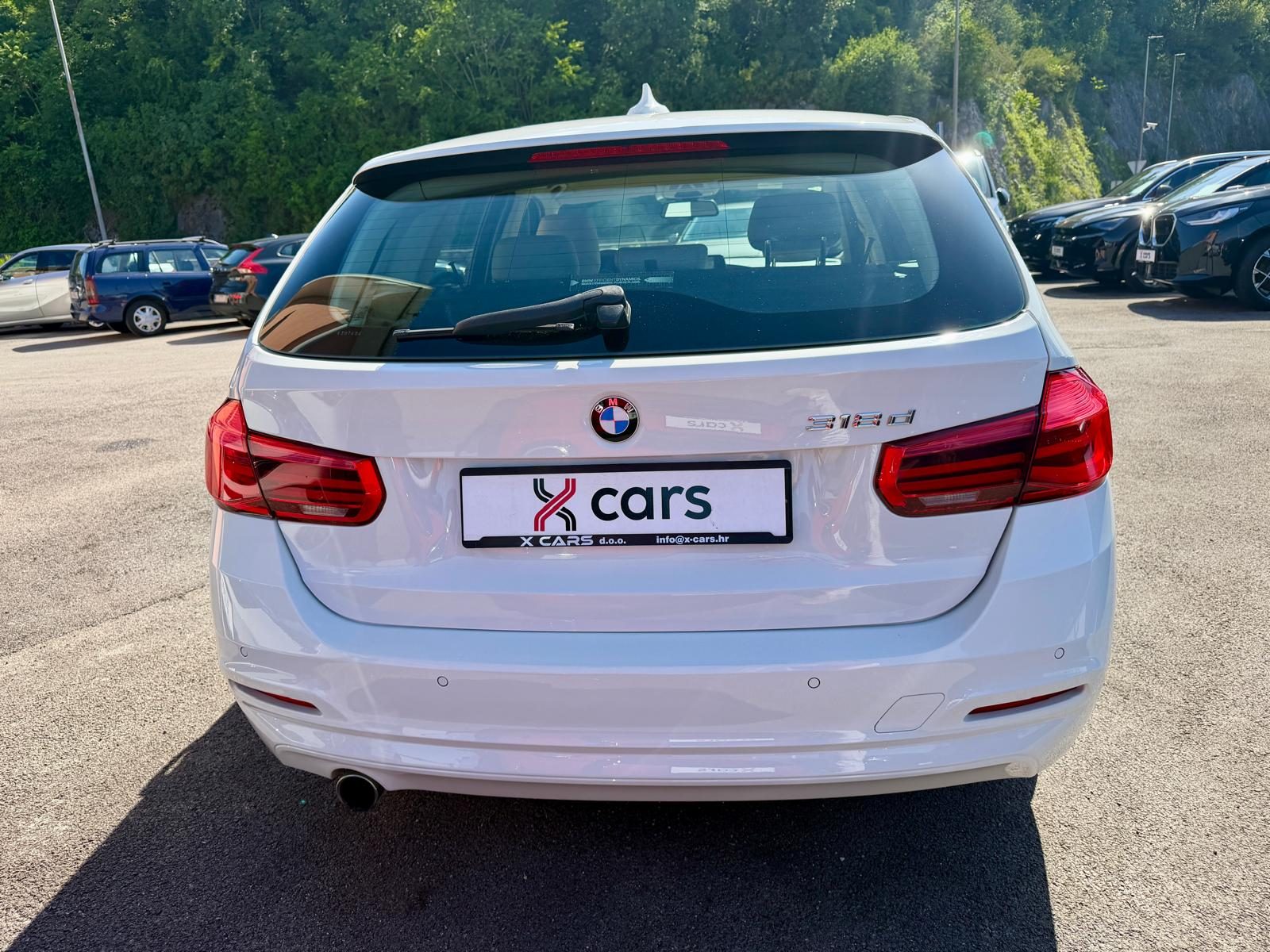 2015 BMW Serija 3 — fotografija 5