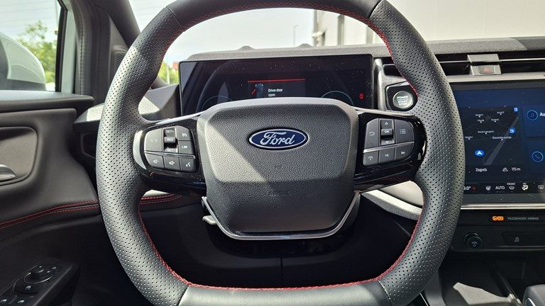 2025 Ford Puma — fotografija 16
