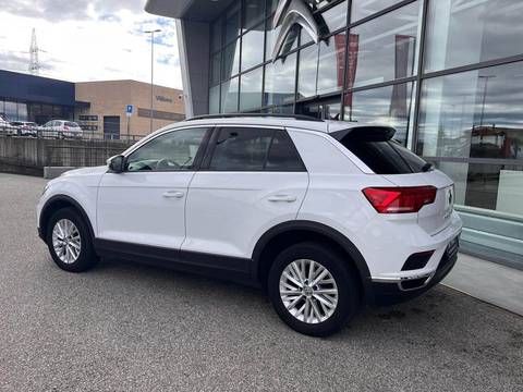 2020 Volkswagen T-Roc — sličica 4