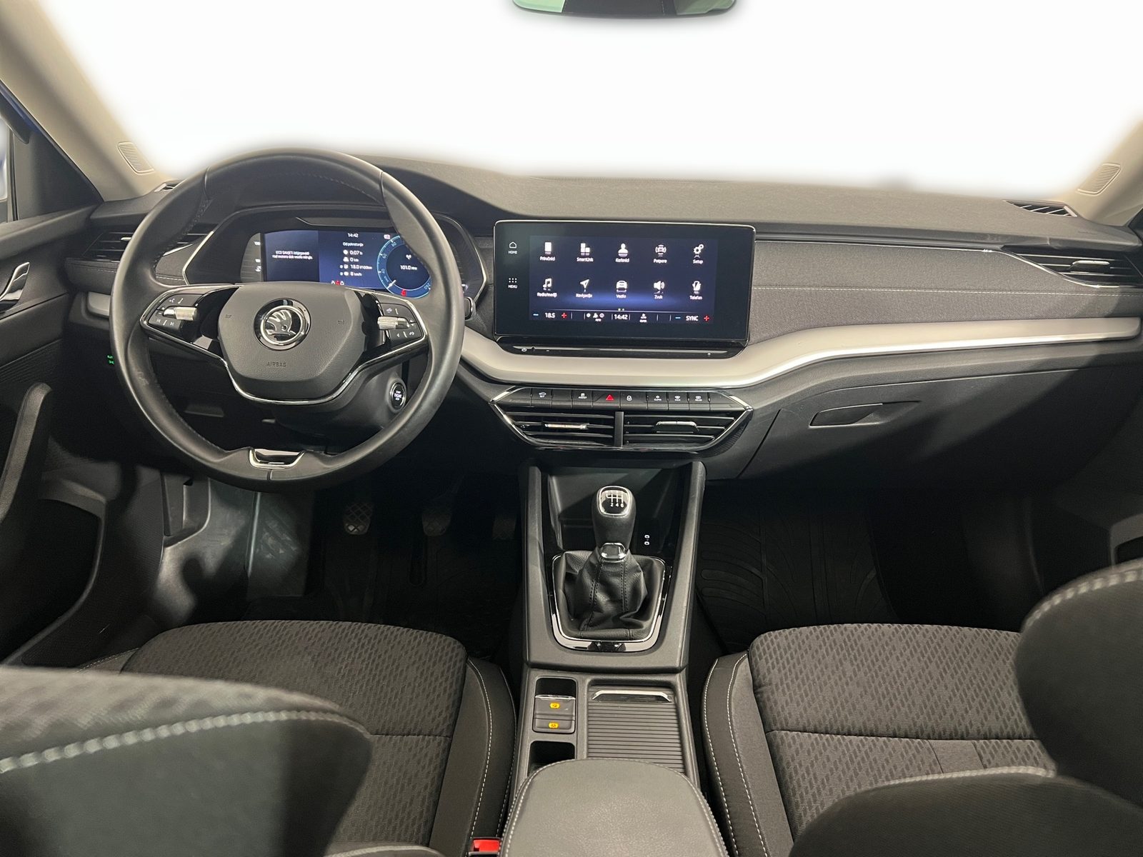 2023 Škoda Octavia — fotografija 19