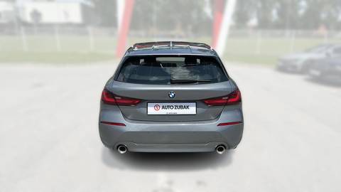 2023 BMW Serija 1 — sličica 6