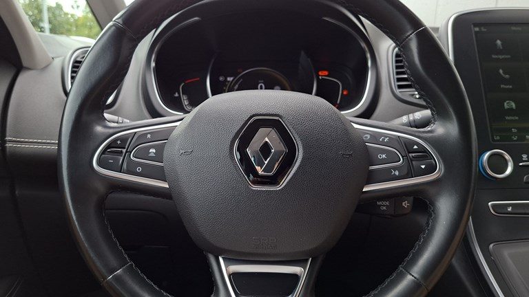2017 Renault Grand — fotografija 19