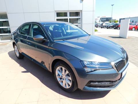2021 Škoda Superb — sličica 9