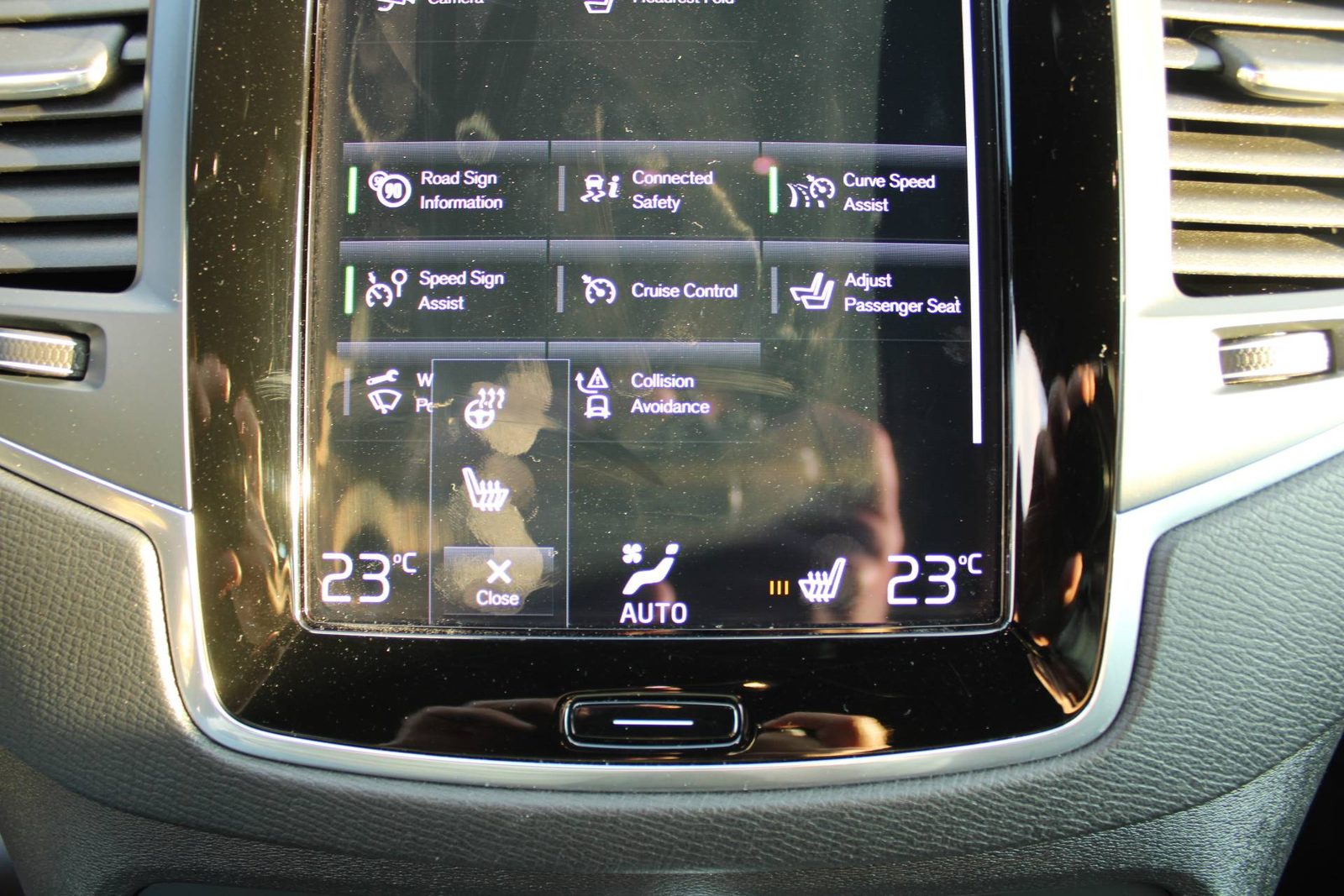 2022 Volvo XC90 — fotografija 21
