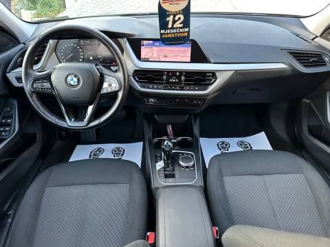 2021 BMW Serija 1 — sličica 14