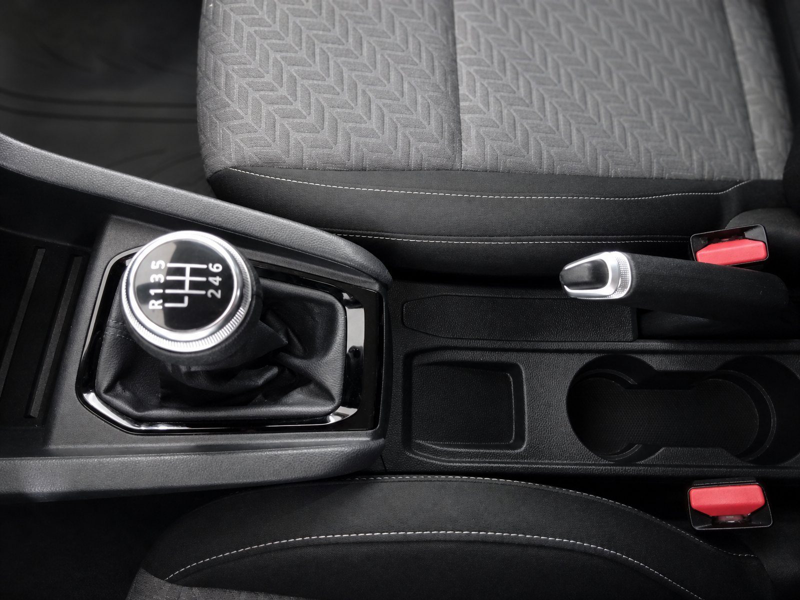 2023 Renault Clio — fotografija 26