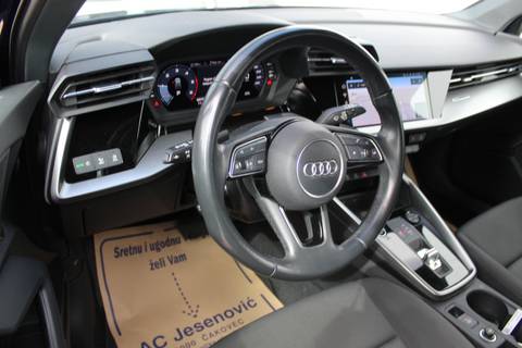 2022 Audi A3 Sportback — sličica 9