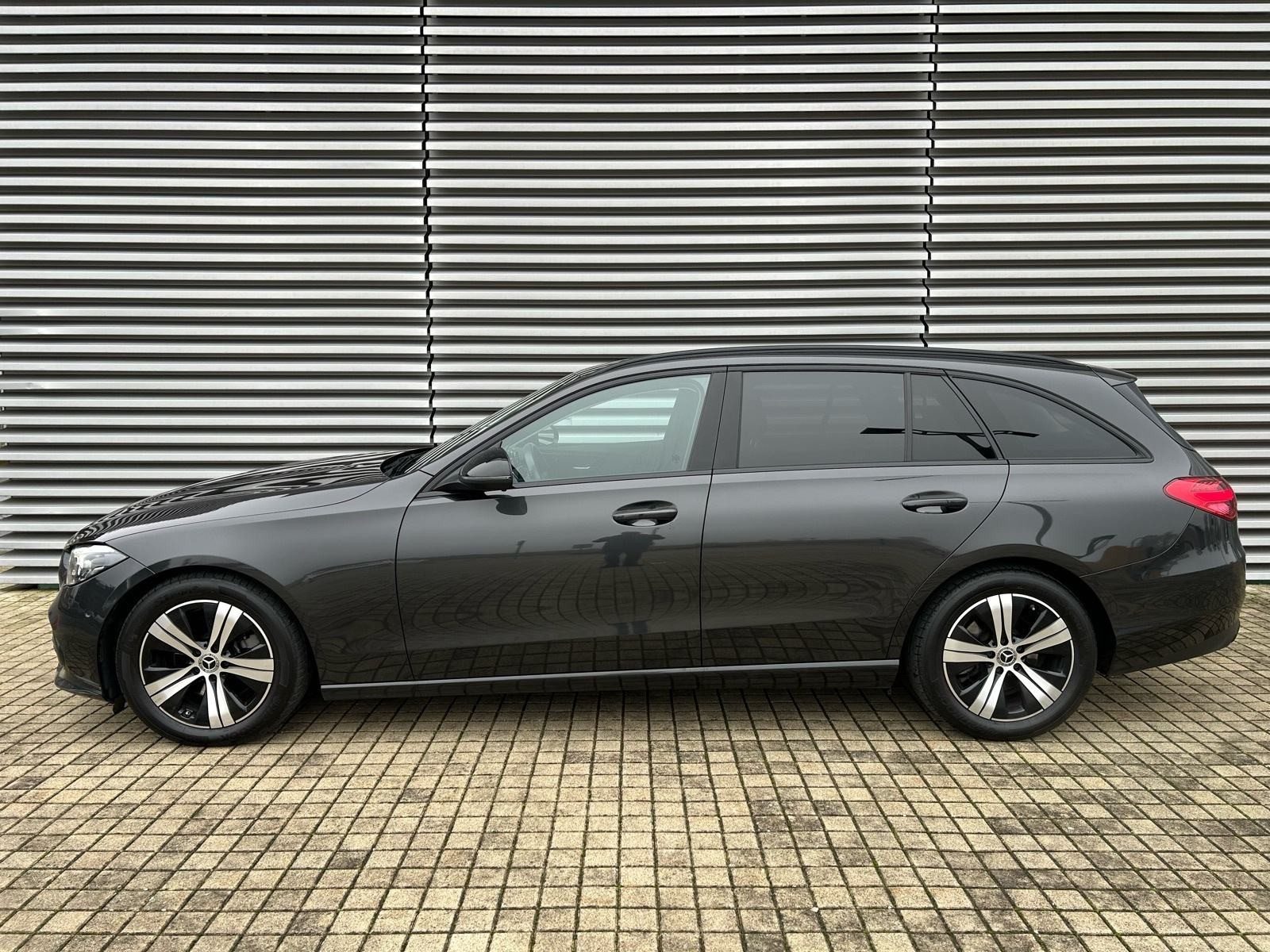 2022 Mercedes-Benz C-klasa — fotografija 8