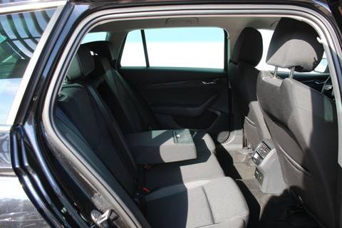 2023 Škoda Octavia Combi — sličica 13