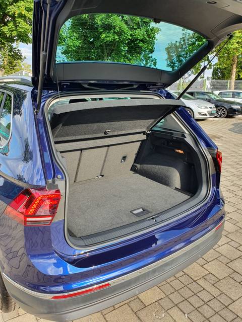 2020 Volkswagen Tiguan — sličica 30