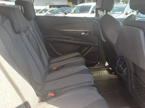 2017 Peugeot 5008 — sličica 18
