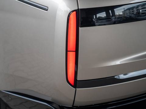 2023 Land Rover Range Rover — sličica 12