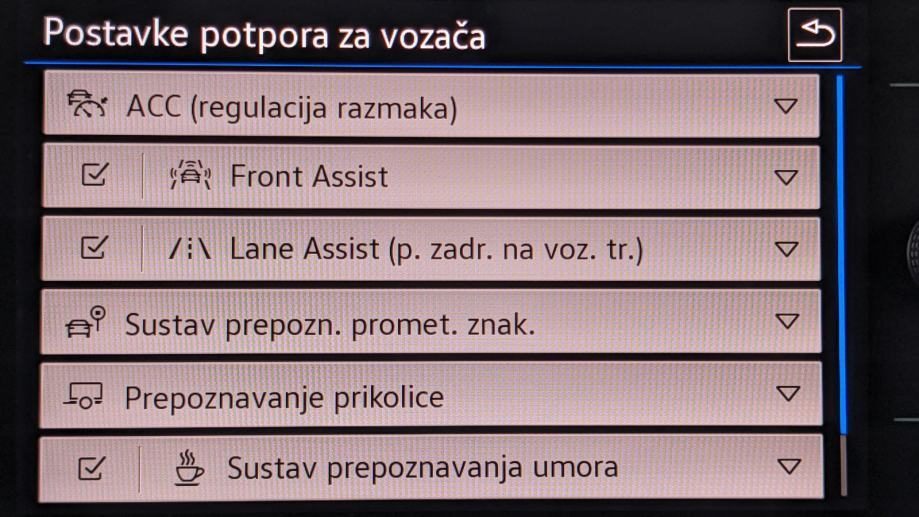 2023 Volkswagen Passat — fotografija 18