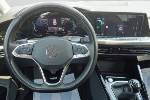 2023 Volkswagen Golf Variant — sličica 11