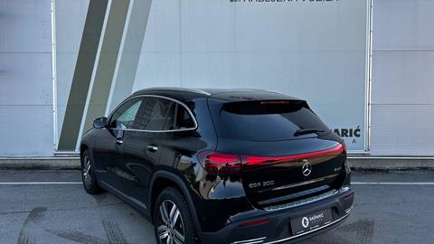 2025 Mercedes-Benz EQA — sličica 4