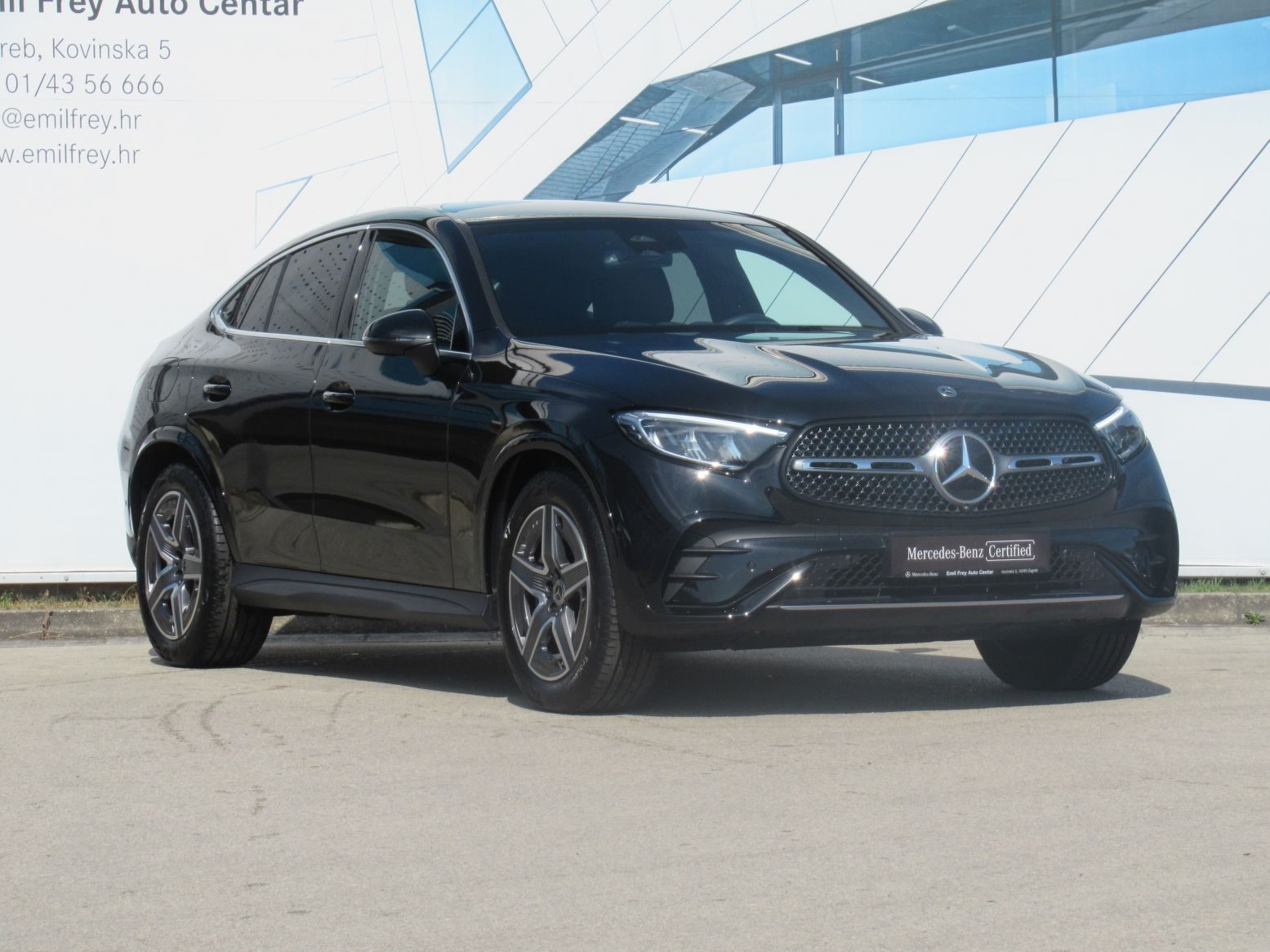 2025 Mercedes-Benz GLC AMG Line — fotografija 4