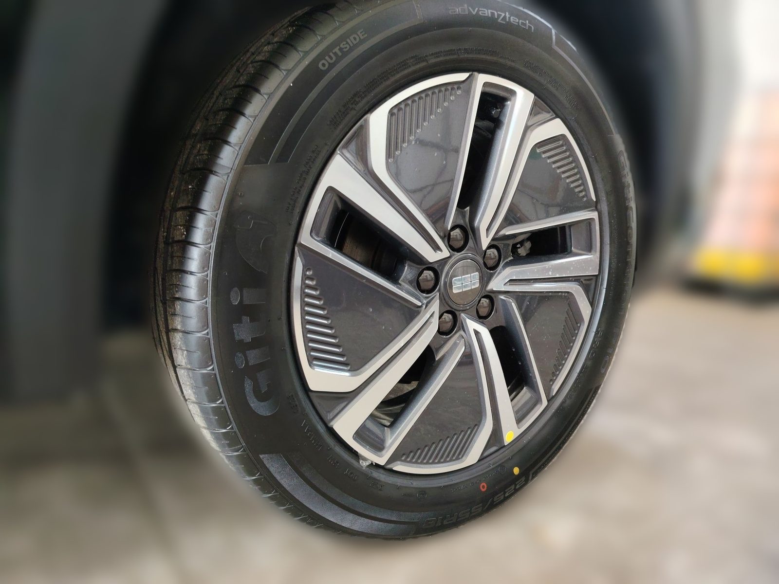 2026 Geely Starray EM-i — fotografija 10