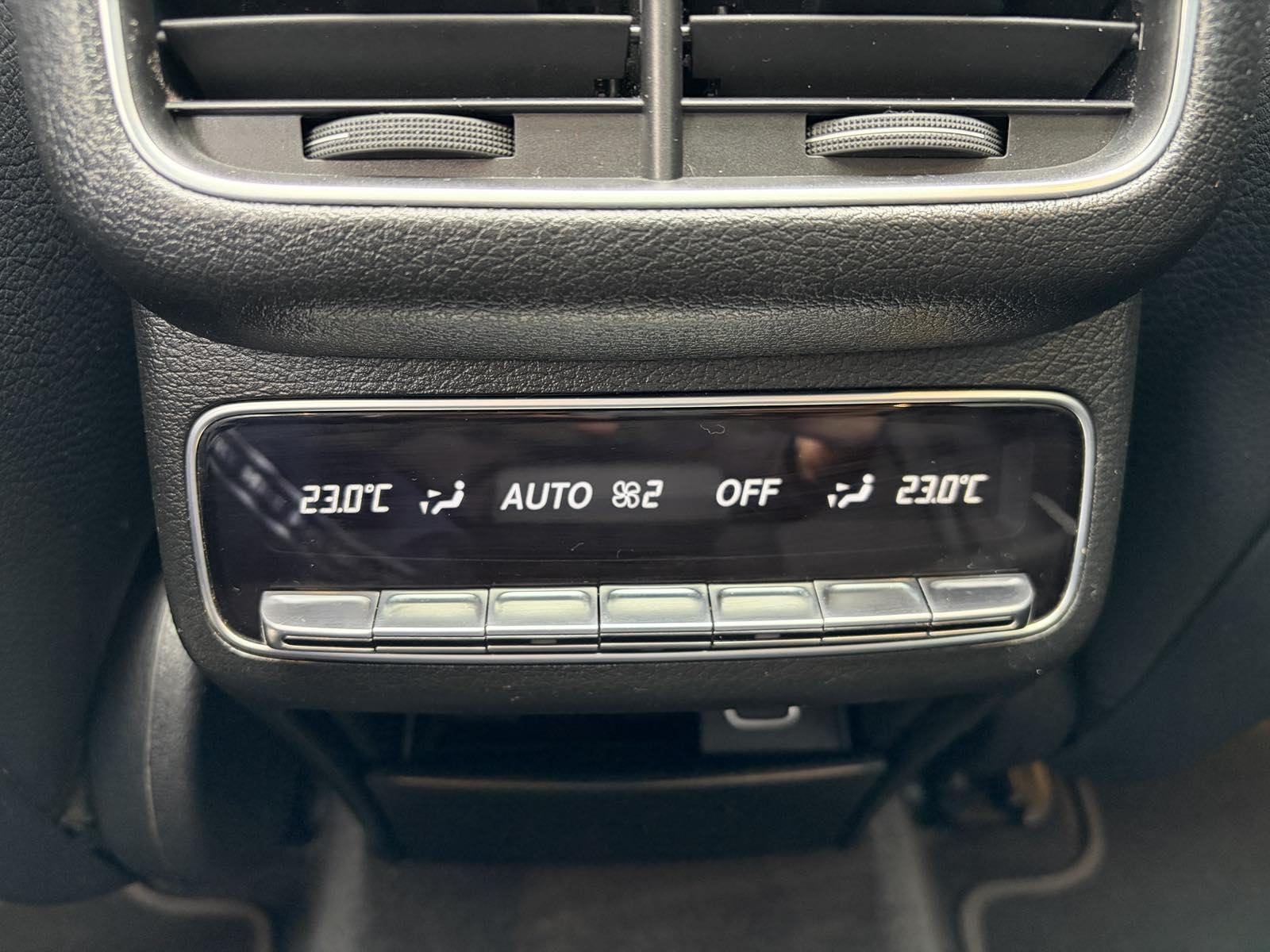 2021 Mercedes-Benz GLE — fotografija 26