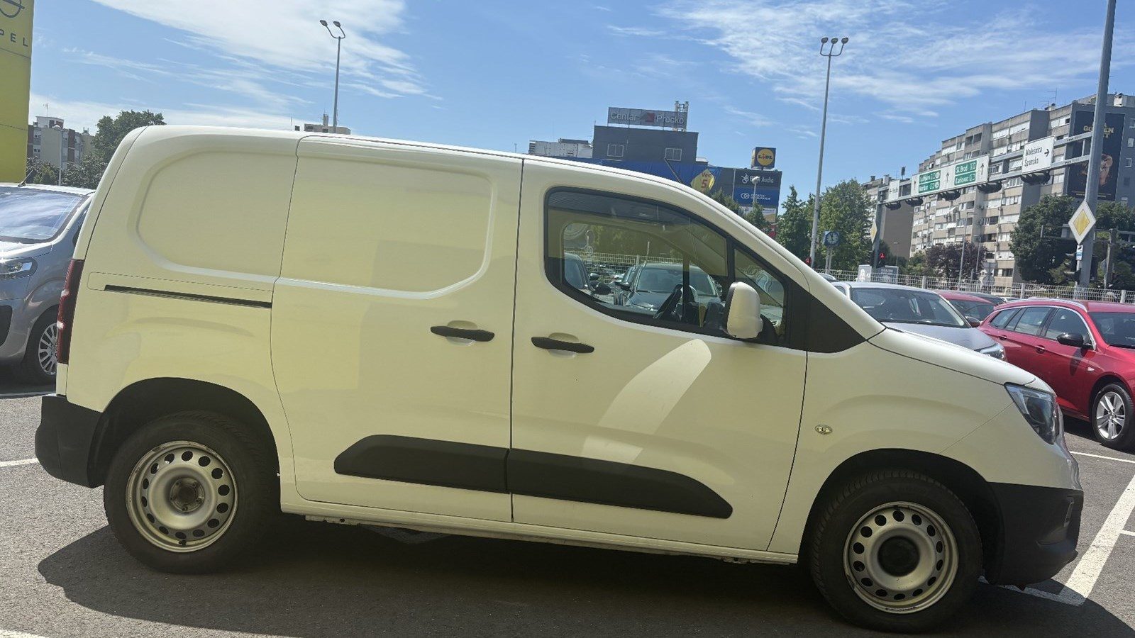 2021 Opel Combo van — fotografija 3