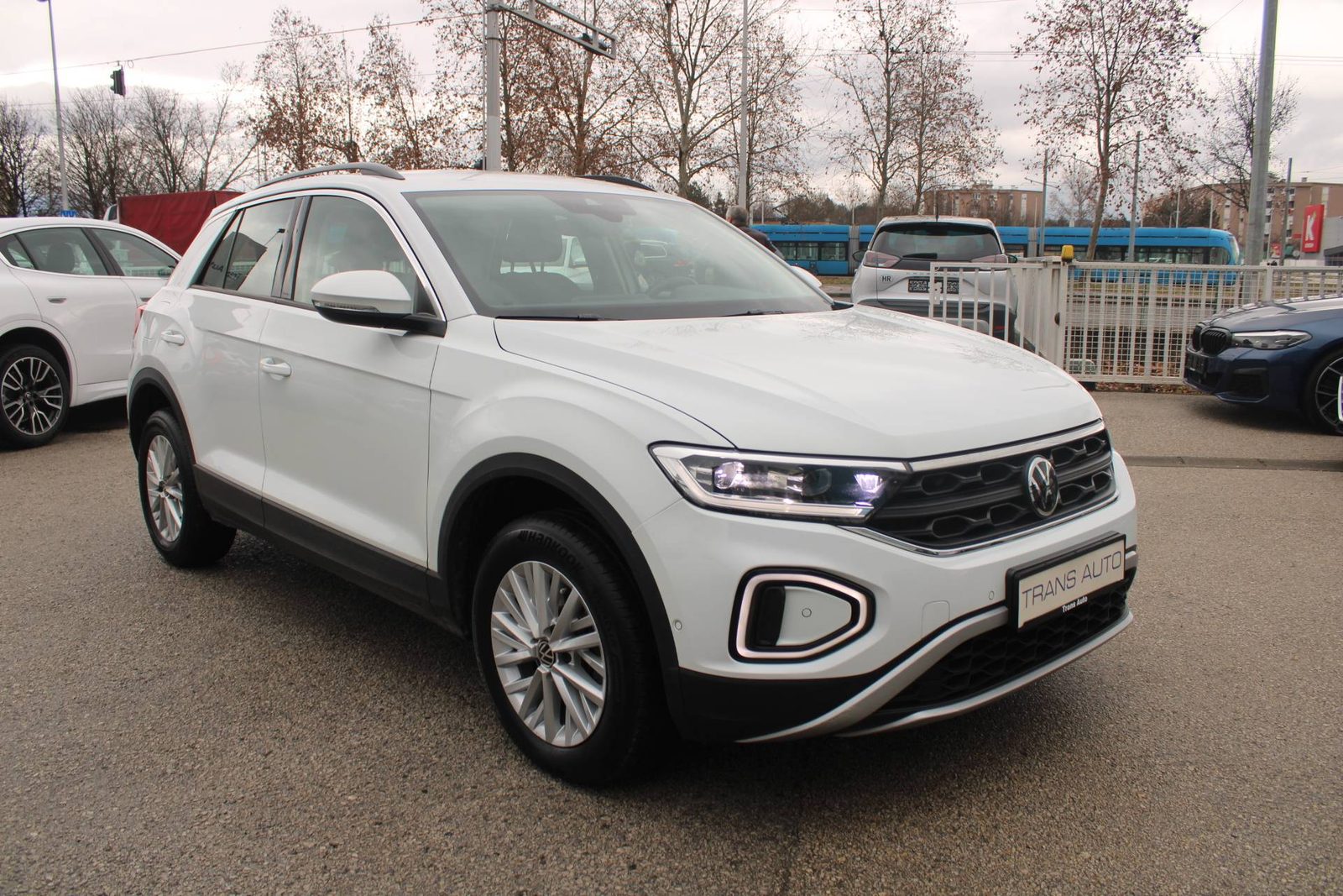 2023 Volkswagen T-Roc — fotografija 3