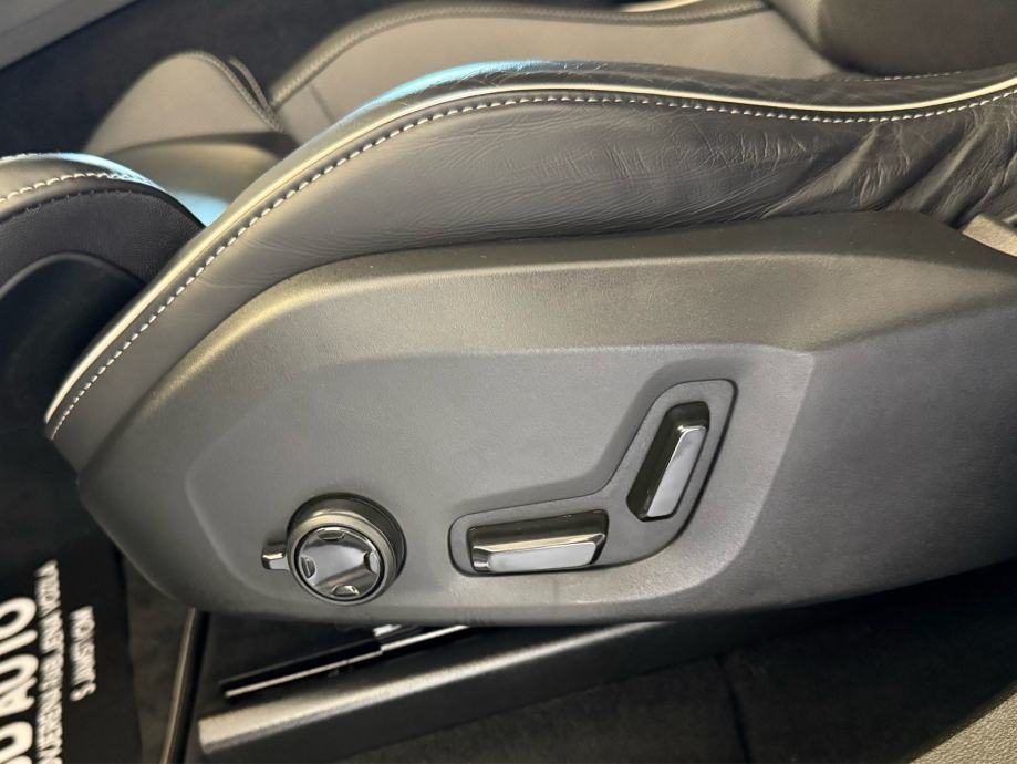 2020 Volvo XC60 — fotografija 14