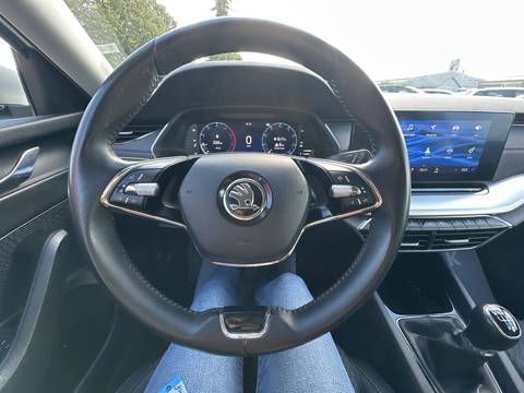 2022 Škoda Octavia Combi — sličica 23