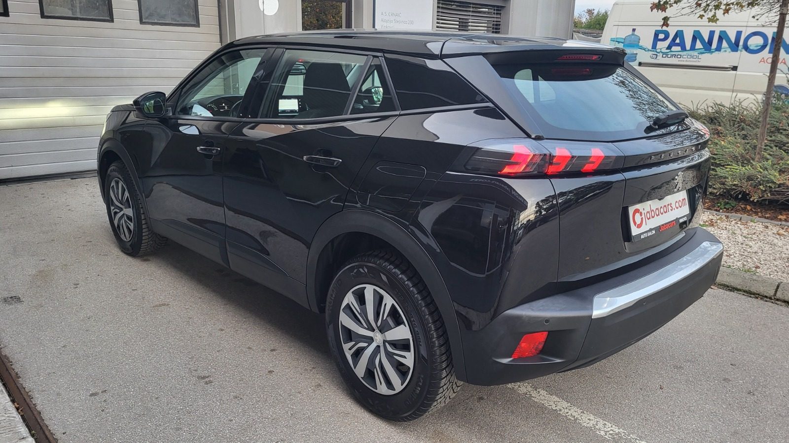2020 Peugeot 2008 — fotografija 9